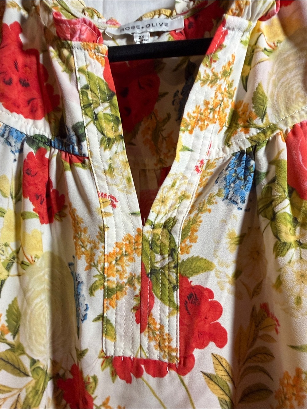 Rose & Olive Cream Floral Ruffle-Trim Tunic with Red, Blue & Yellow Blooms - Picture 5 of 9